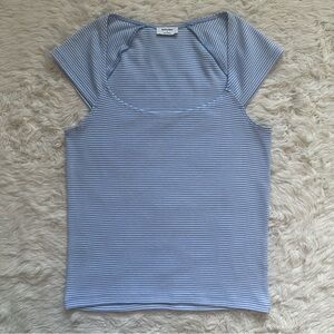 Aritzia Sunday Best Top BestHug Painter T-Shirt Cap-Sleeve Square Neckline Sz S